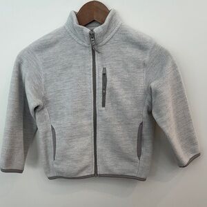 KIDS. Uniqlo Light Gray Fleece Jacket